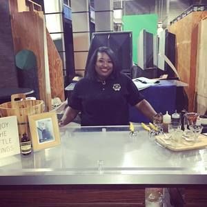 Meet your Posher, Lakisha